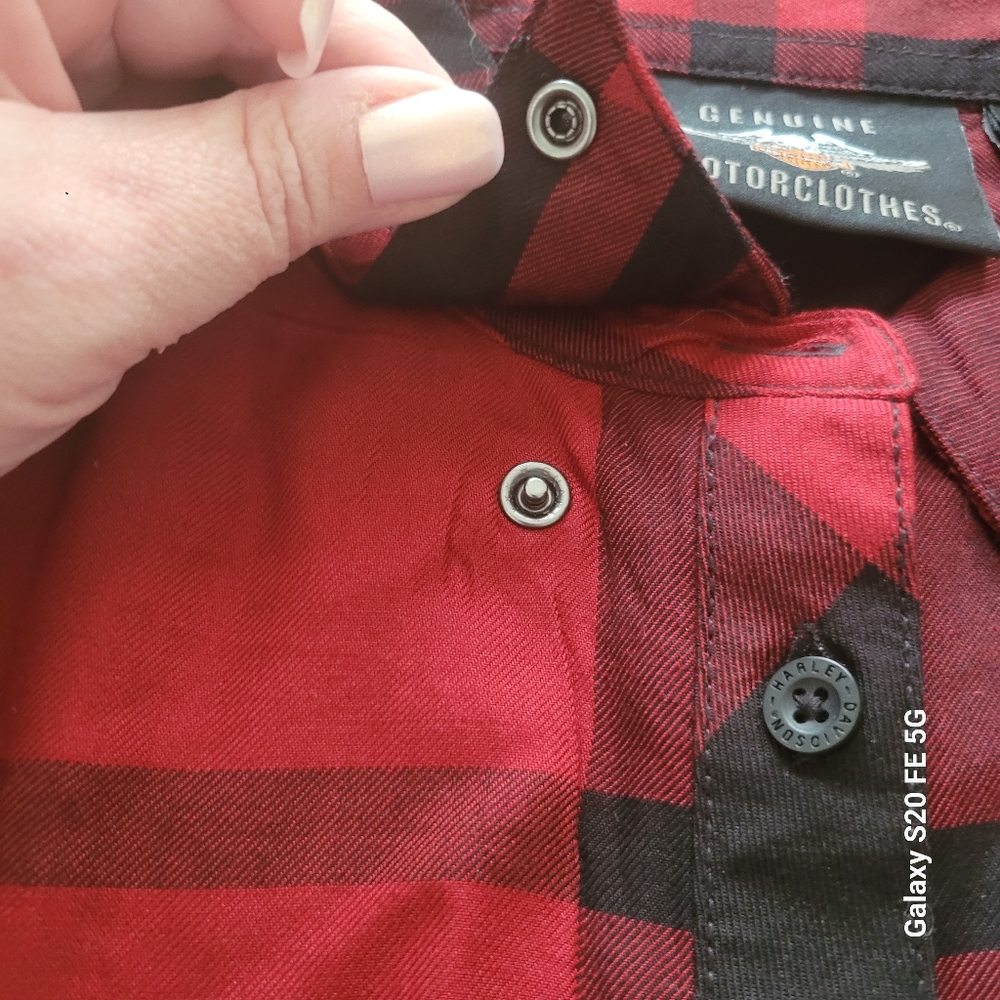 EUC - Harley Davidson Womens Red and Black Plaid Button Up - Picture 4 of 7